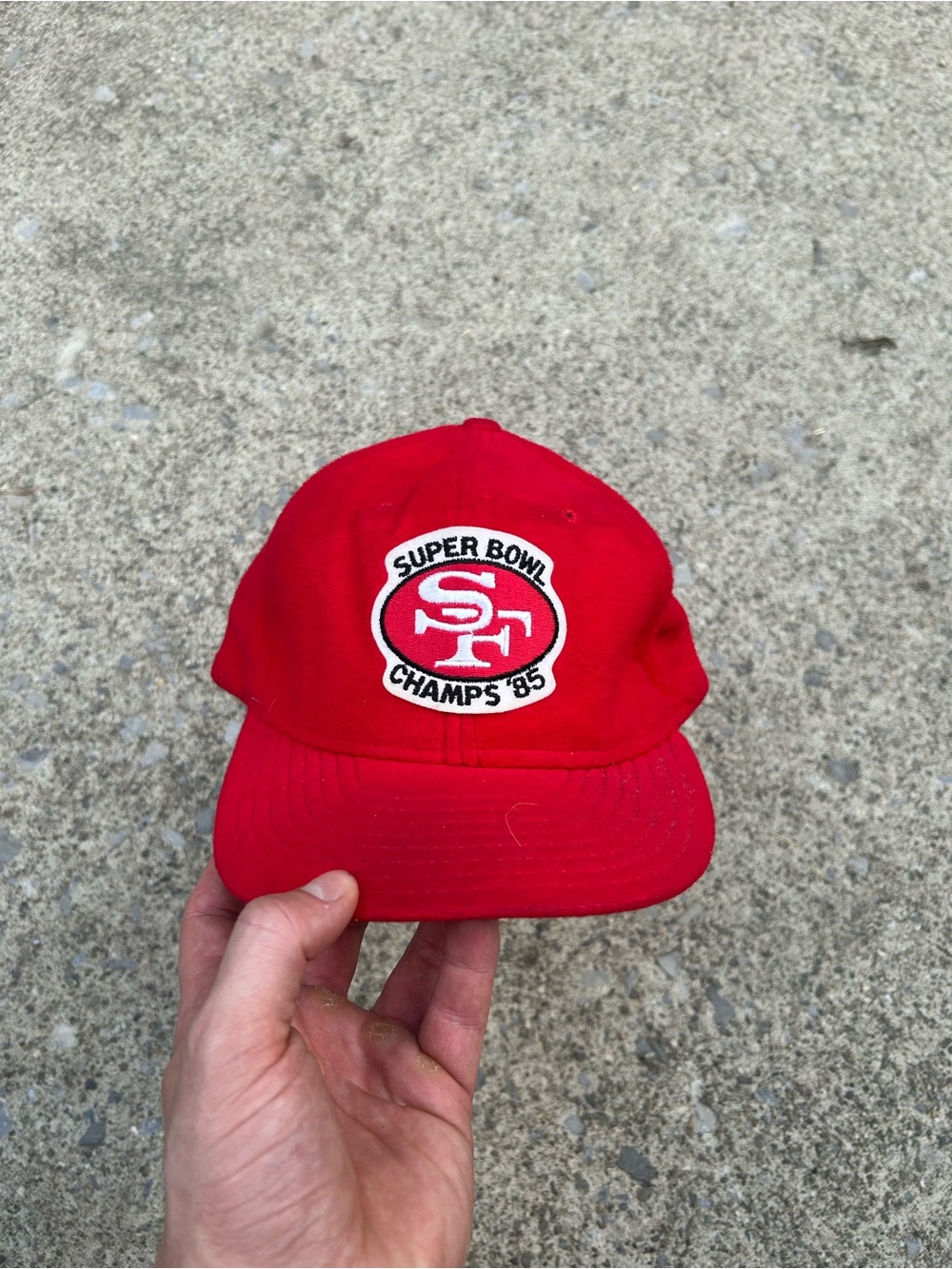 Rare Vintage San Francisco 49ers Super Bowl Champs '85 felt material Red Hat
